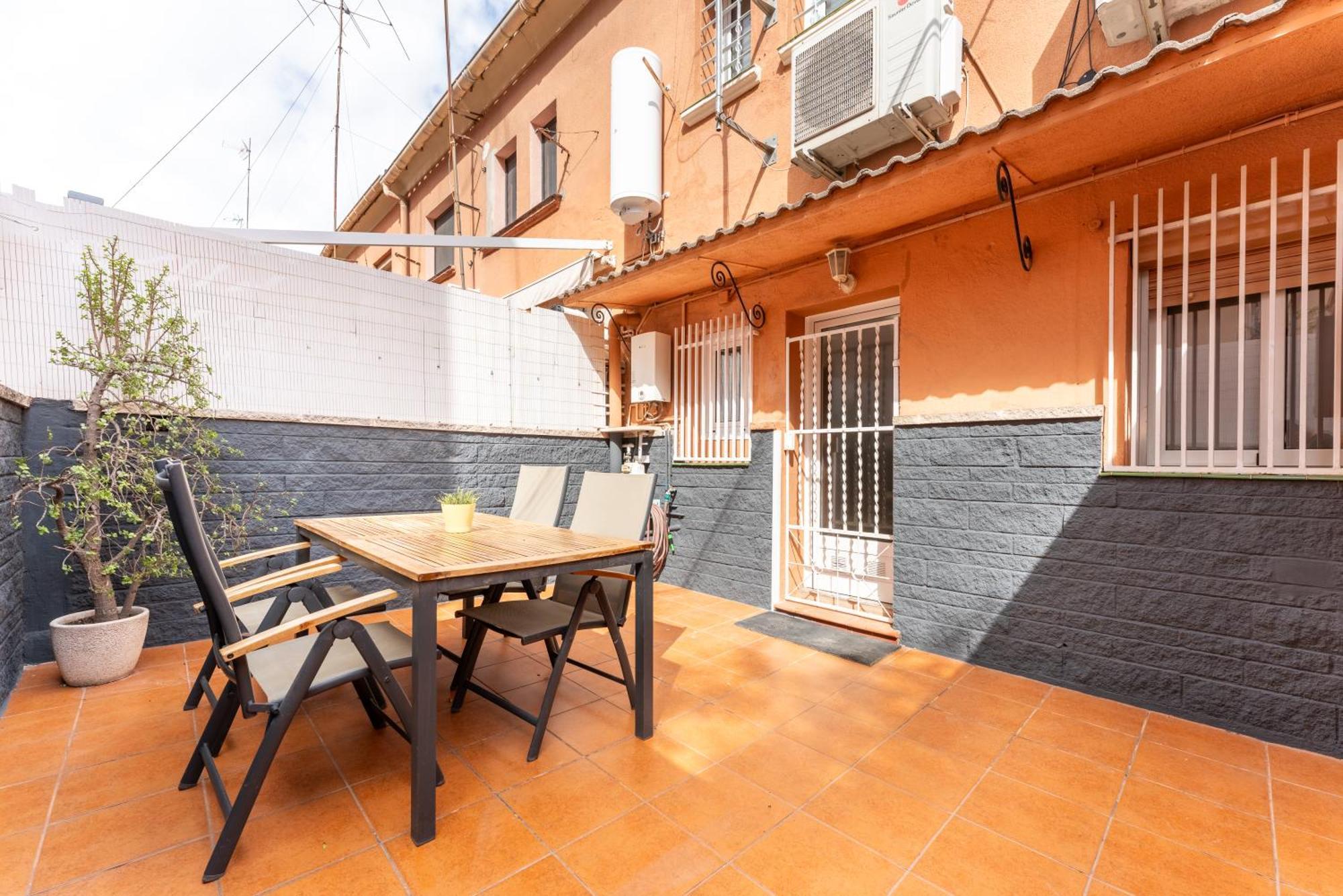 La Sagrera House Villa Barcelona Exterior photo