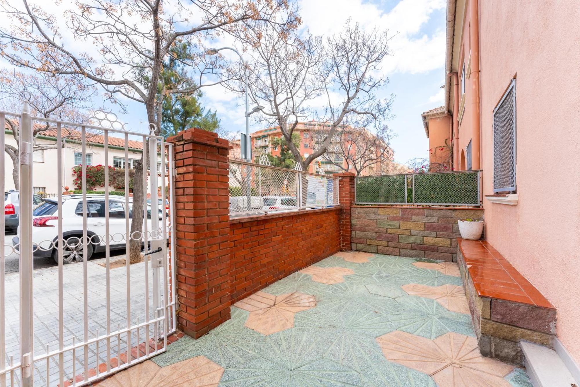 La Sagrera House Villa Barcelona Exterior photo